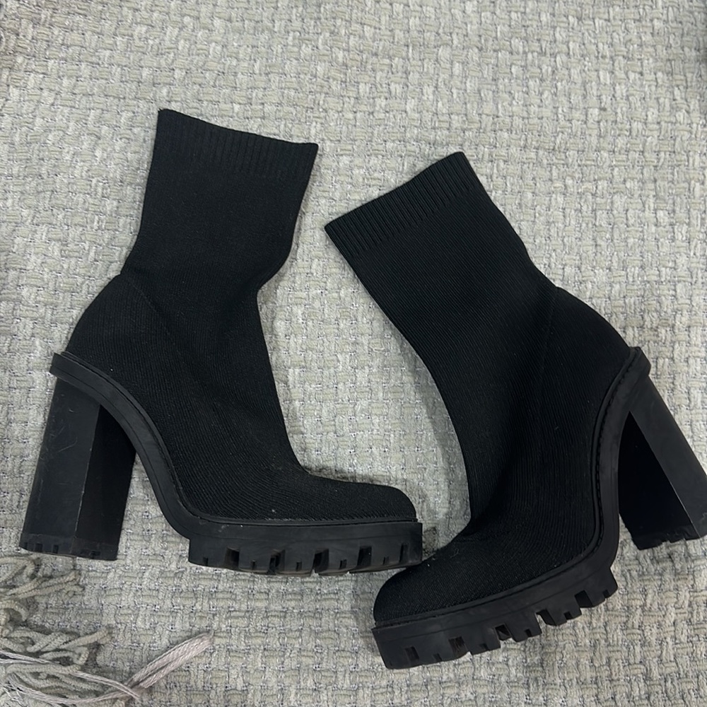 Zara boots - Picture 2 of 5
